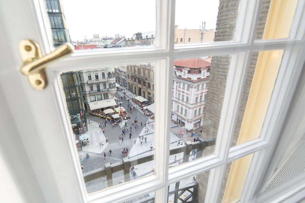 Merchants Crown Suites And Spa 프라하 외부 사진 View from the window of a room at the hotel